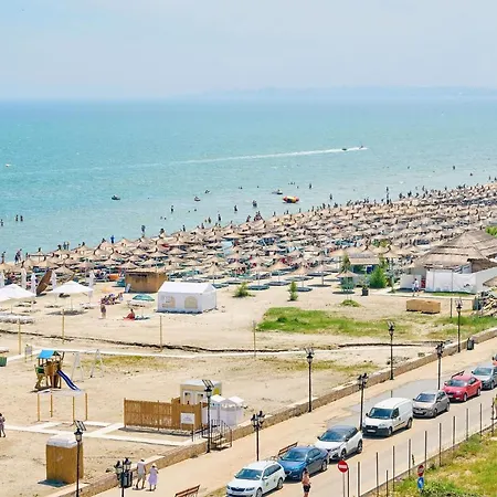 Seaview On A Sofa Apartment North Mamaia 아파트 Năvodari